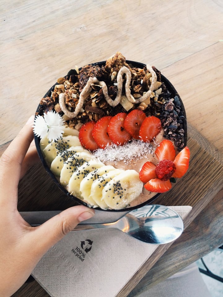 photo of Nourish'd Café & Juicery Naughty Nutter Smoothie Bowl shared by @serah on  04 Jul 2019 - review