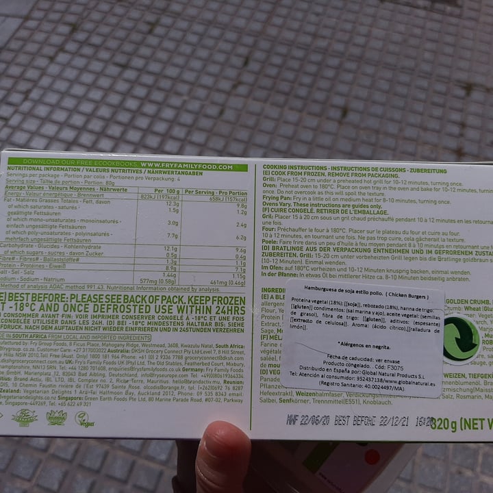 review photo of Fry's Family Food Chicken-Style Burgers shared by @alichia on 24 Mar 2021 - review
