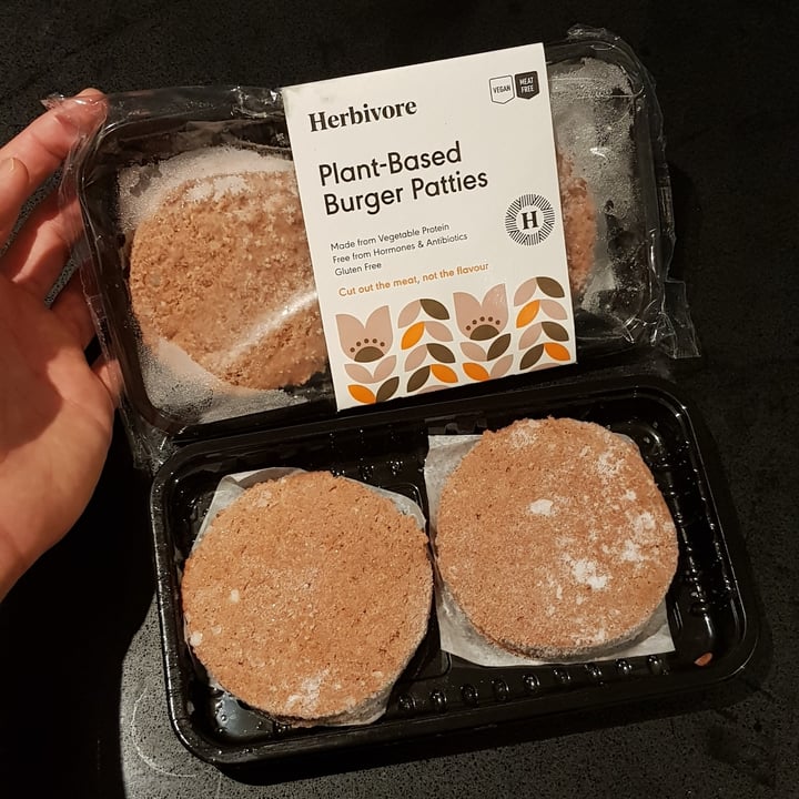 photo of Herbivore Plant Based Burger Patties shared by @tbarnes89 on  19 Oct 2020 - review