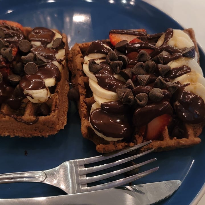 photo of Veganísimo Loncheria Vegana Waffles shared by @oregonducks on  17 Oct 2021 - review