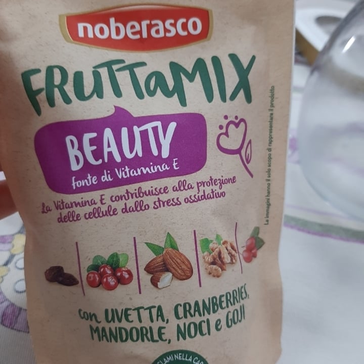photo of Noberasco Frutta Mix - Beauty shared by @francesca529 on  23 Mar 2022 - review