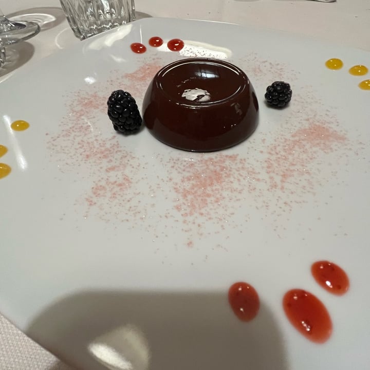 review photo of Amaryllis Bistrot and Restaurant Budino al cioccolato shared by @ccarlotta on 29 Nov 2021 - review