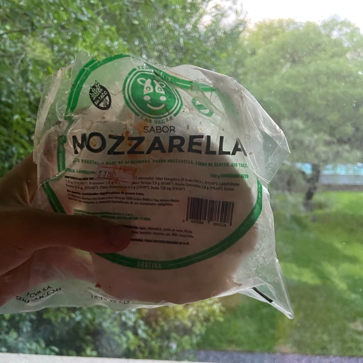 photo of Felices Las Vacas Mozzarella  shared by @pochilarovere on  30 Nov 2020 - review