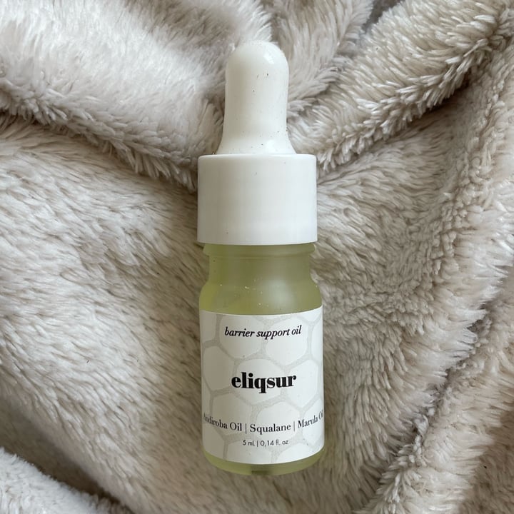 review photo of eliqsur Barrier oil shared by @greenmomlife on 30 Jul 2022 - review