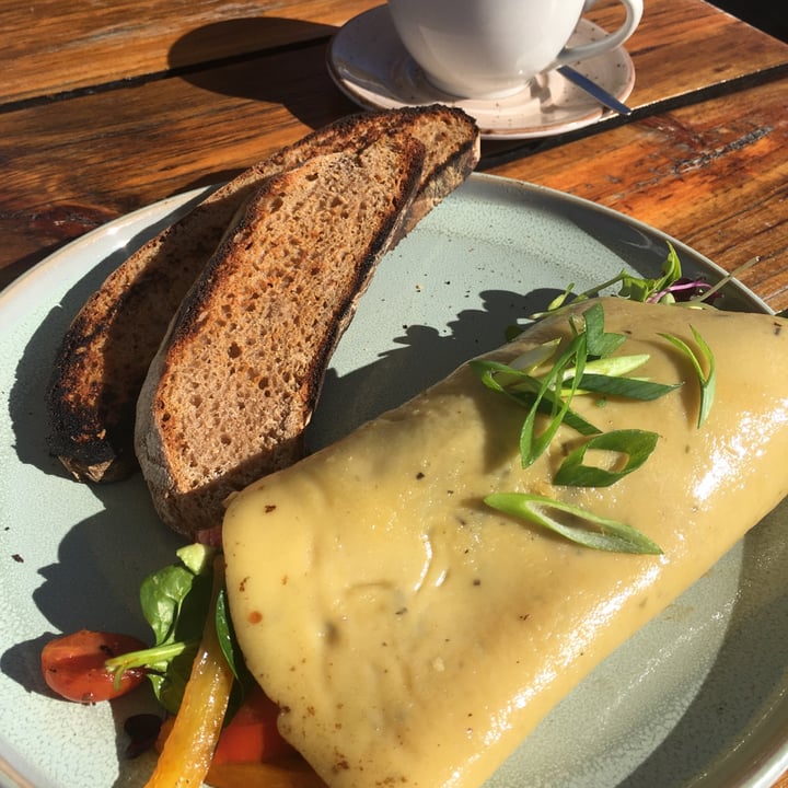 photo of Blended Health Cafe & Catering Vegan Omelette shared by @theconscioushustle on  06 Jun 2021 - review