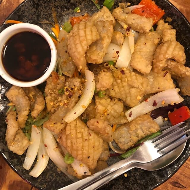 Foto do prato “Fried Vegan Calamari With Salt And Chilli”