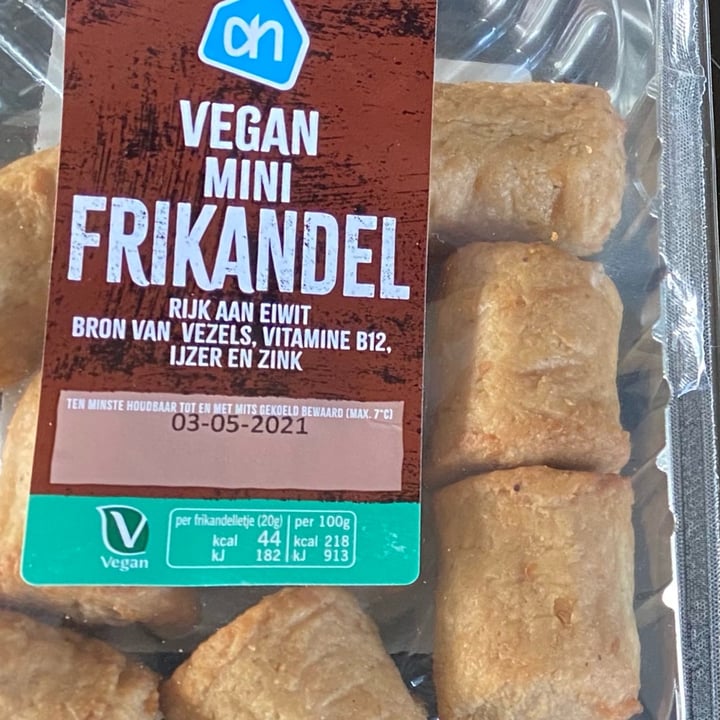 photo of Albert Heijn Vegan mini frikandel shared by @juliafelicie on  03 Oct 2021 - review