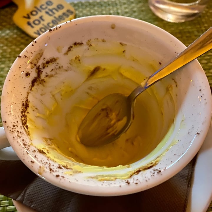 photo of Sopra la panca tiramisù shared by @whatthefuck on  11 Sep 2021 - review