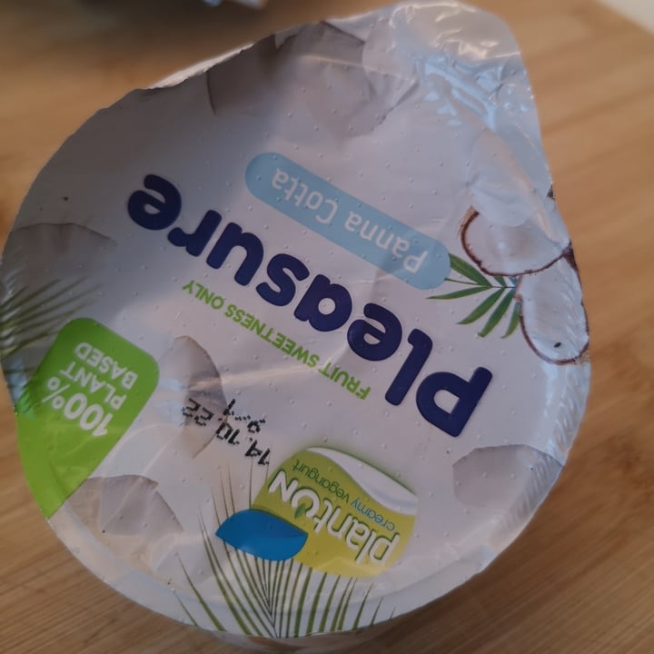 review photo of planton pleasure Yogurt Panna Cotta shared by @stefi86 on 20 Sep 2022 - review