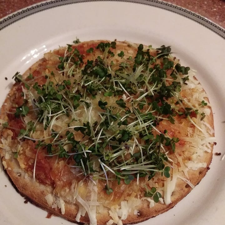 photo of Alpha Foods Classic Mozza Pizza shared by @pamjah on  21 Feb 2021 - review