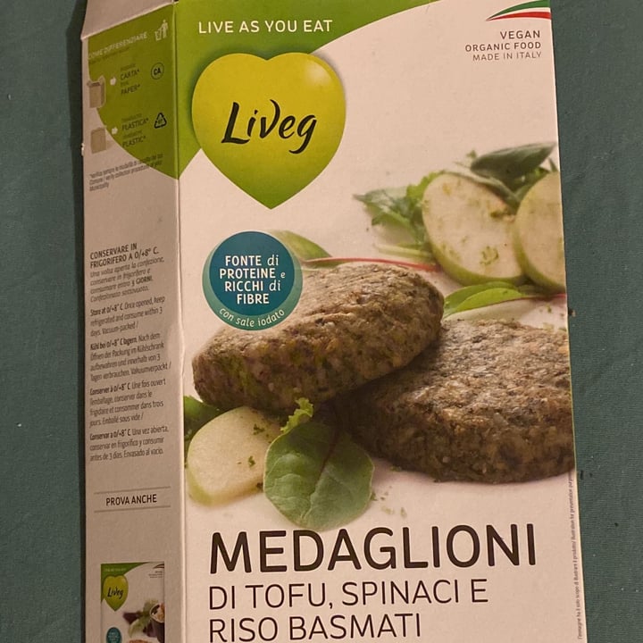photo of Liveg Medaglioni di tofu spinaci e riso basmati shared by @whatthefuck on  03 Nov 2021 - review