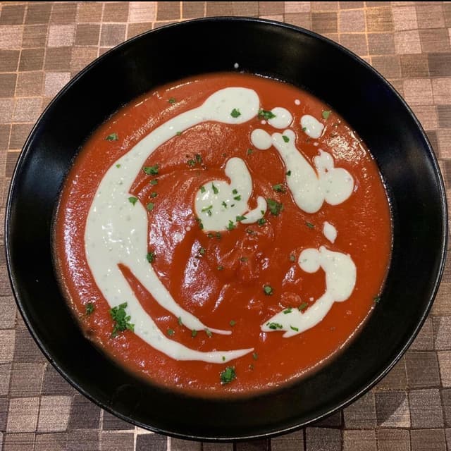 Photo of the dish “Borscht crema roja Ucraniana”
