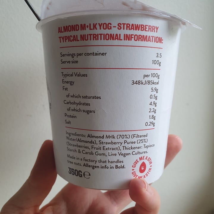 review photo of Nush Almond Milk Yog Strawberry shared by @alleyy on 06 Apr 2021 - review