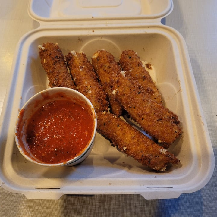 photo of J. Selby's Mozzarella Sticks shared by @gretchens on  15 Mar 2021 - review