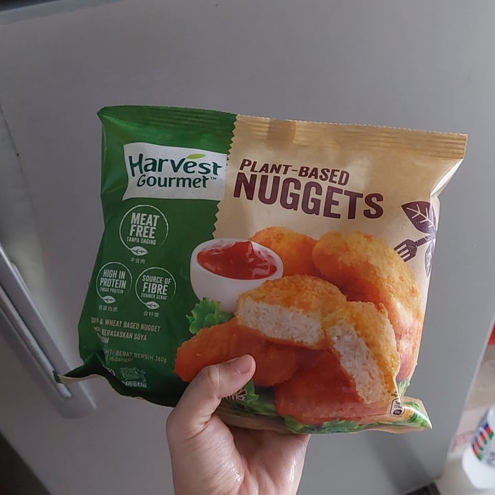 photo of Harvest Gourmet Plant-Based Nuggets shared by @sadkid08 on  20 Nov 2022 - review