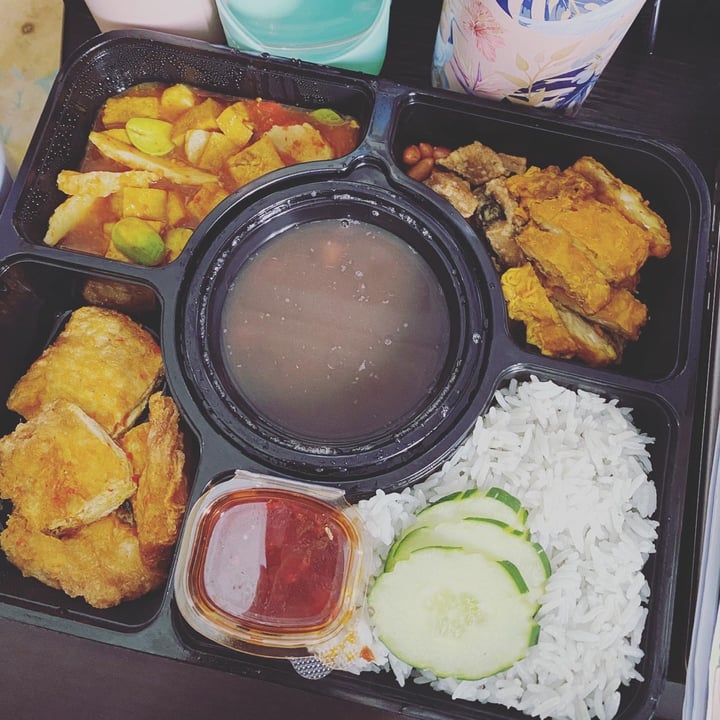 photo of Lotus Vegetarian Restaurant Nasi lemak shared by @mags21 on  19 May 2022 - review