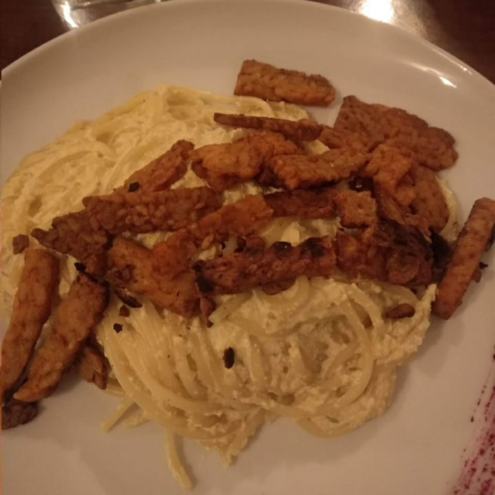 photo of Samsara e Volta Rossa Carbonara vegana shared by @fez3 on  08 Dec 2021 - review