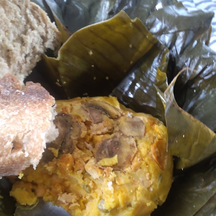 photo of De Nobles Tamal Vegano shared by @rafecomo on  31 Jul 2020 - review
