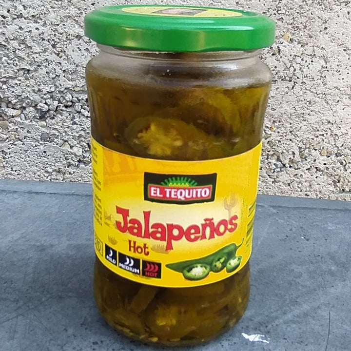 review photo of El Tequito Jalapeños picantes shared by @elinasiurbani on 28 Aug 2022 - review