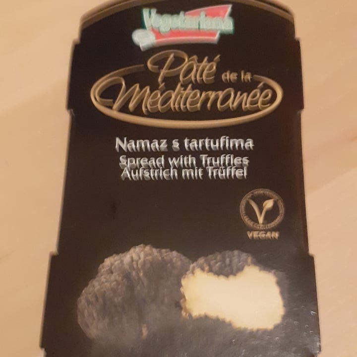 review photo of Vegetariana Vegan black truffle spread shared by @hellena on 03 May 2020 - review