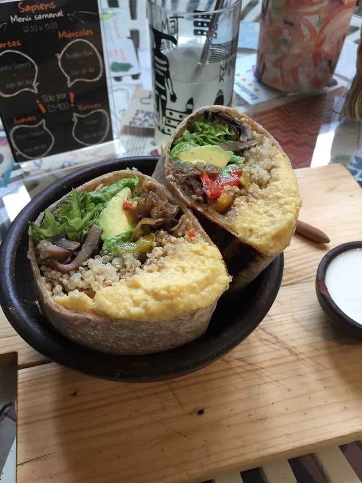 photo of Sapiens. Comida Saludable. Burrito Chick shared by @franciscasotz on  02 Dec 2019 - review