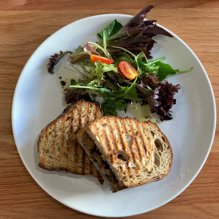 photo of Nimbus Mushroom Sourdough Toast With Leafy Salad Side (Off Menu And Specially Customised) shared by @restededge on  18 Sep 2021 - review
