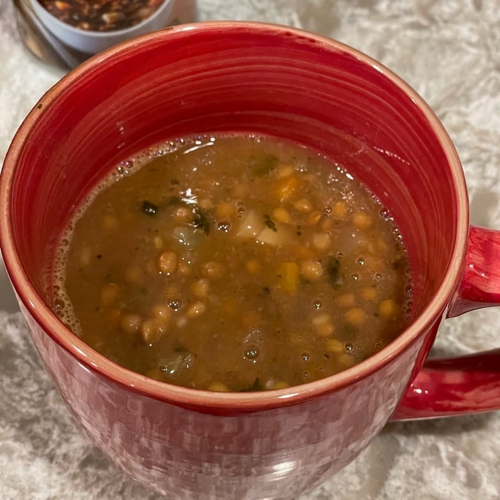 photo of Trader Joe's Organic Lentil Vegetable Soup shared by @ekelcem on  22 Jan 2022 - review