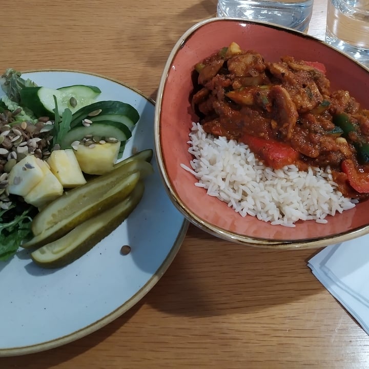 photo of Aleksis Lunch shared by @vege86 on  28 Apr 2022 - review