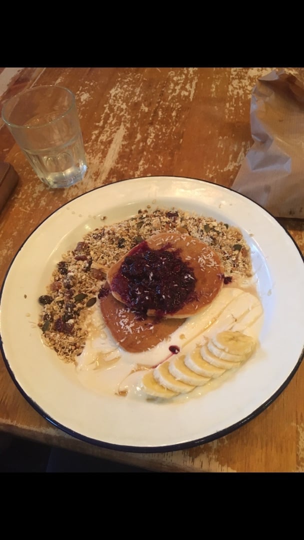 photo of Foodstory Granola Pancakes shared by @sarahboyd on  13 Mar 2020 - review