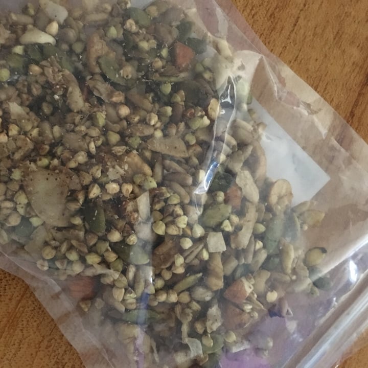 photo of Cashew Granola shared by @y0gurt on  17 Jan 2020 - review
