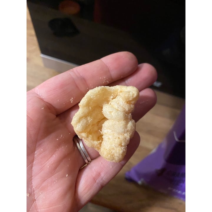 review photo of Outstanding Foods Original pigless pork rinds shared by @amsvfrazier90 on 13 Aug 2021 - review