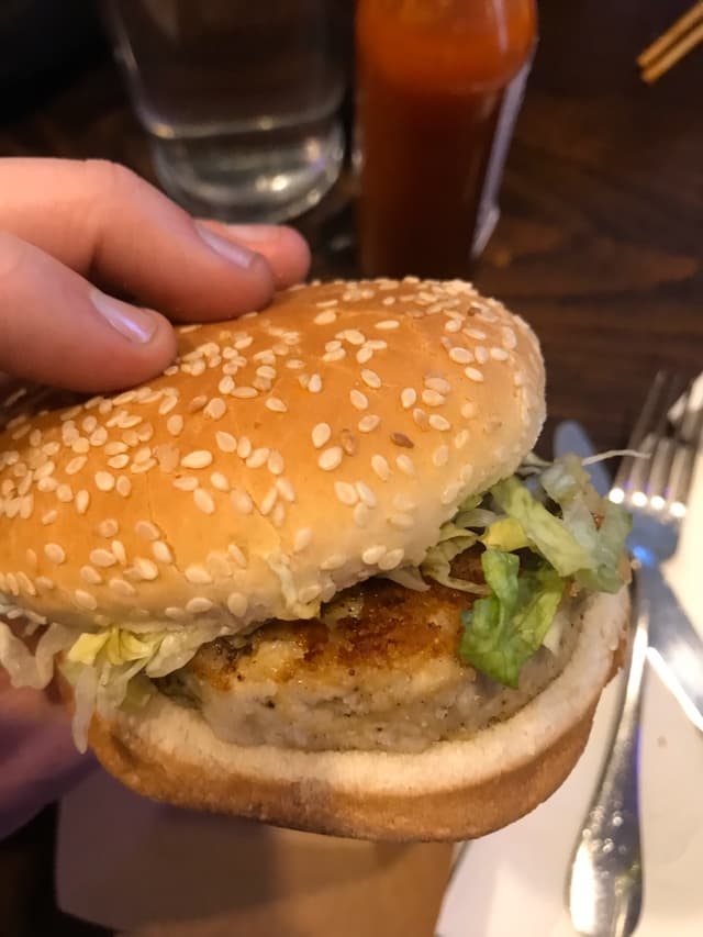 「Crabby Patty」の料理の写真
