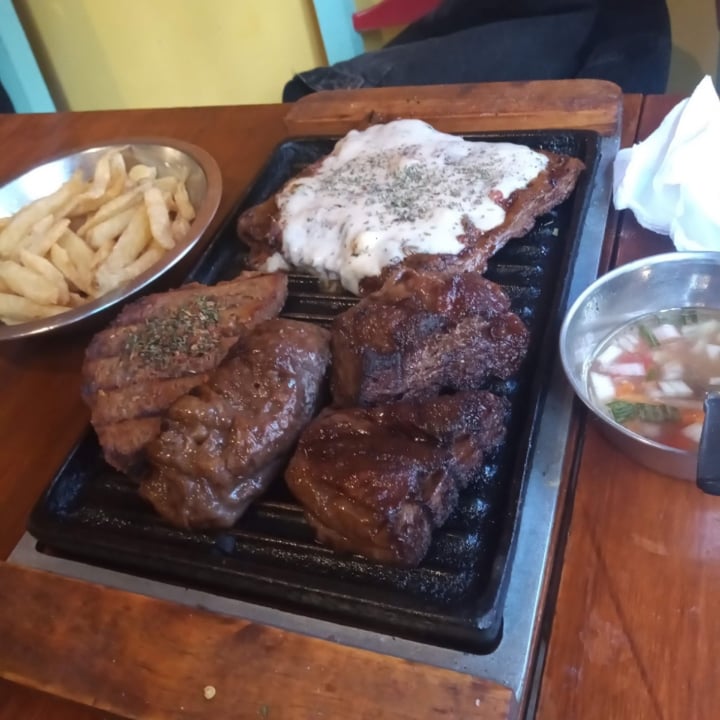 review photo of La Reverde Parrillita Vegana Parrillada vegana completa shared by @franquit0 on 31 Aug 2022 - review
