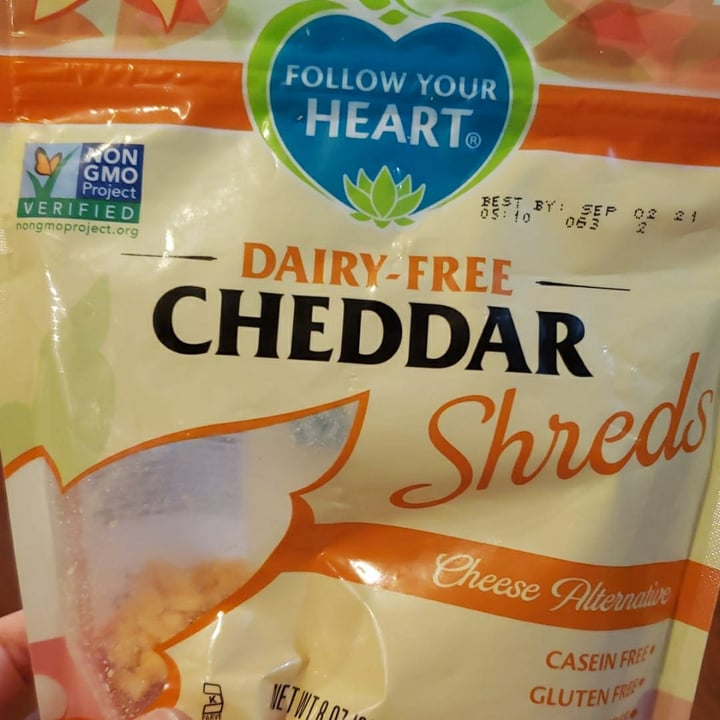 photo of Follow Your Heart Cheddar Shreds shared by @korbinbarks5000 on  31 Aug 2021 - review