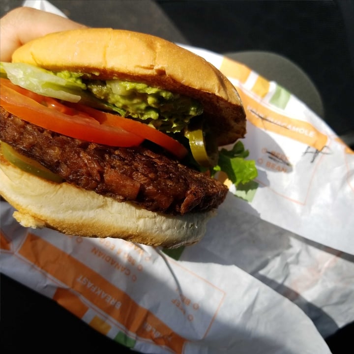 review photo of Plant Power Fast Food Holy guacamole shared by @missokomichel on 27 Jun 2020 - review