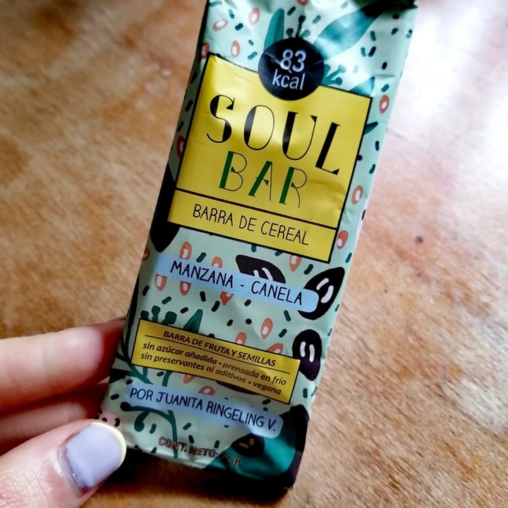 review photo of Wild Foods Wild Soul Bar Barra de Cereal Manzana Canela shared by @iruarraztiog on 29 Sep 2020 - review