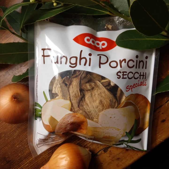 photo of Coop funghi porcini secchi shared by @giuliacarosio on  23 Nov 2022 - review