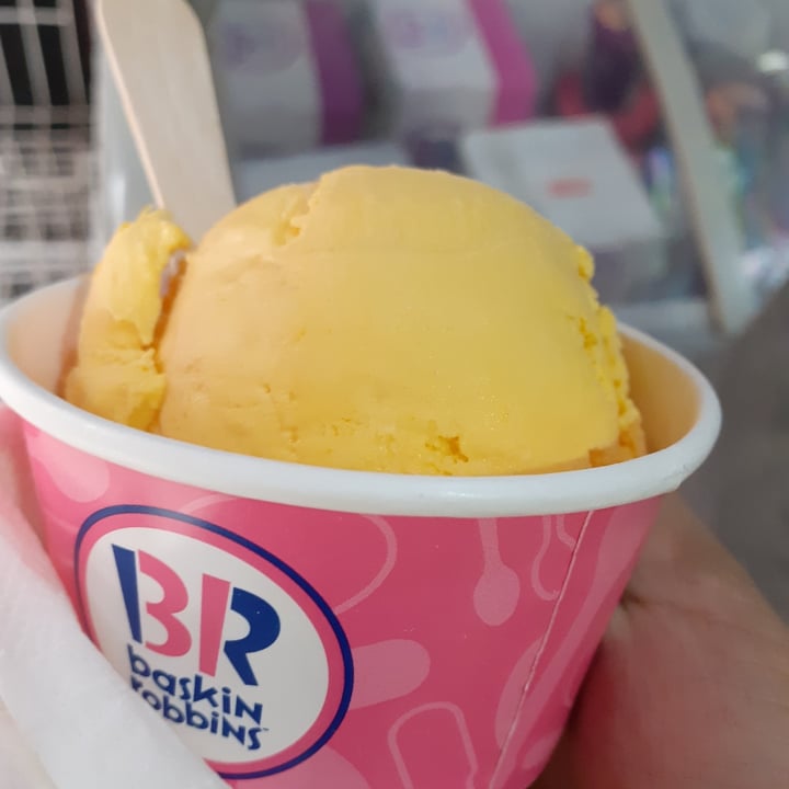photo of Baskin Robbins Mango Icecream shared by @thevegangaldiya on  13 Dec 2020 - review