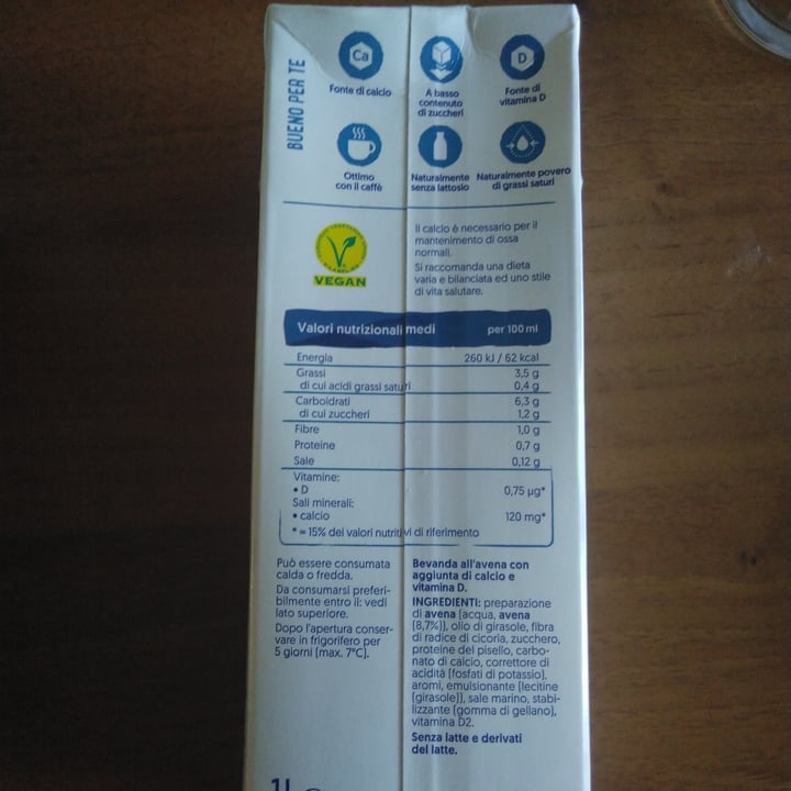 photo of Alpro This is Not Milk Classic Questo Non è Late Classico shared by @barbarat on  15 Apr 2022 - review