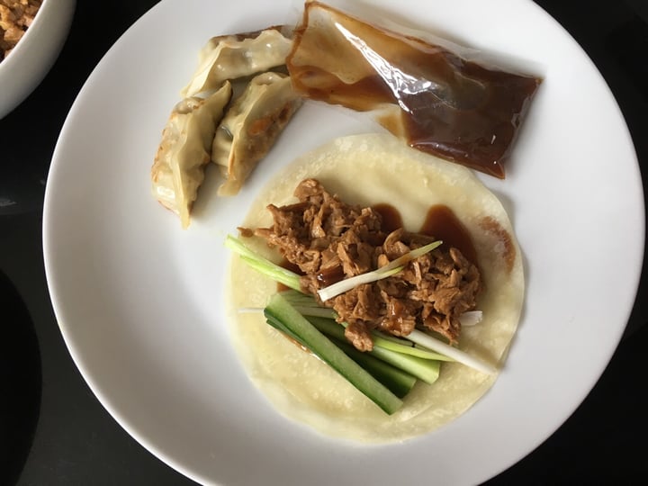 photo of Linda McCartney's Vegetarian Hoisin Duck Meal Kit shared by @louievarley on  15 Jun 2019 - review