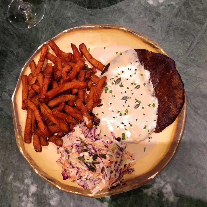 photo of The Green Affair Seitan stake shared by @goosifer on  29 Apr 2022 - review