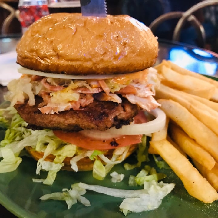 photo of Piper Down an Olde World Pub Emerald Burger shared by @mcvegan76 on  06 Dec 2019 - review