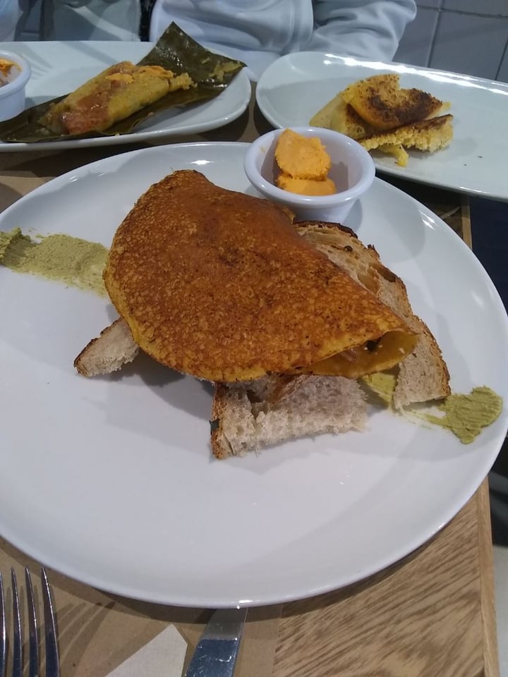 review photo of De Raíz Cocina Café Omelette de garbanzo shared by @dharma269 on 08 Aug 2019 - review
