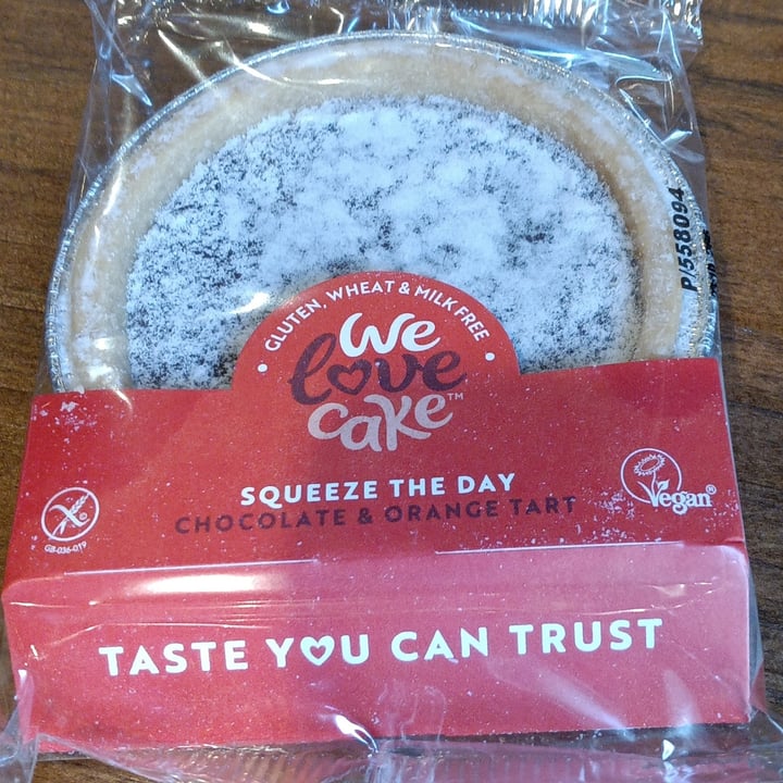 photo of We Love Cake Mince Pie shared by @aaronabolition9 on  03 Mar 2022 - review