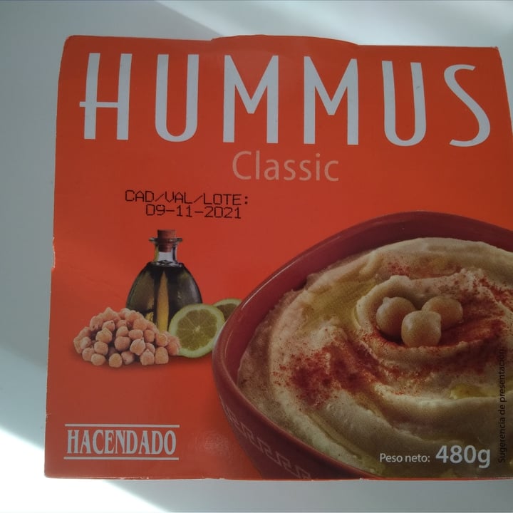 photo of Hacendado Hummus Classic shared by @cristinacris on  24 Nov 2021 - review