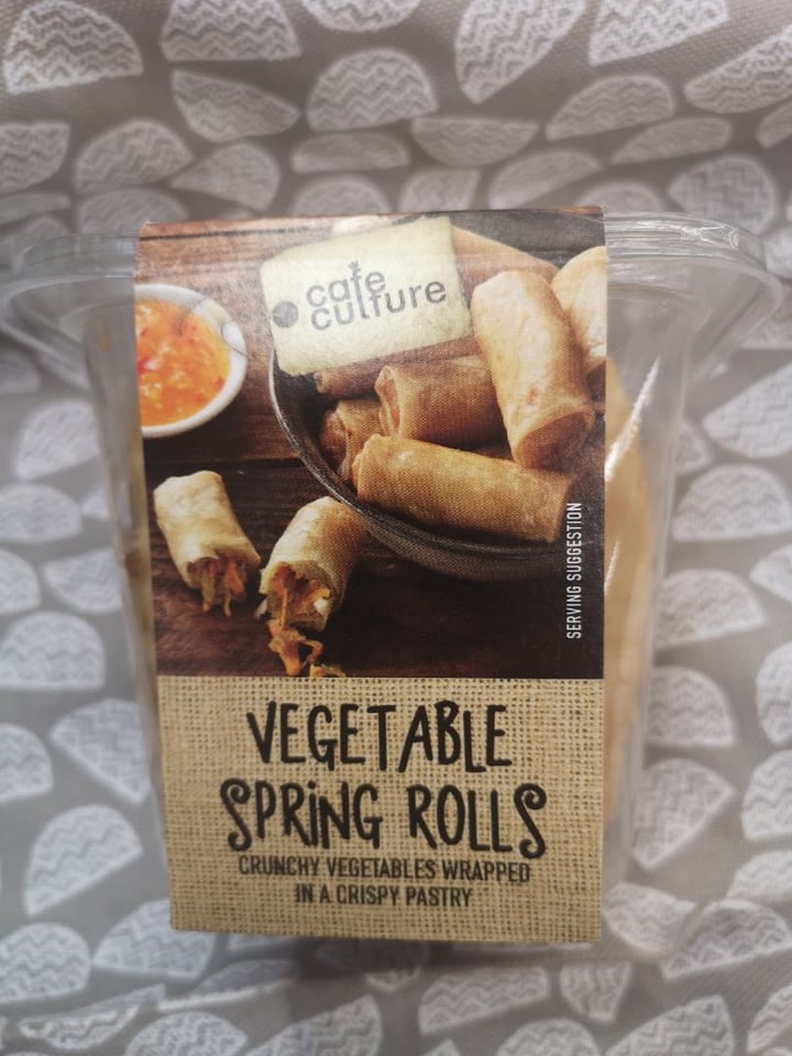 photo of Cafe culture Vegetable Spring Rolls shared by @pigsnpaws on  10 Mar 2020 - review
