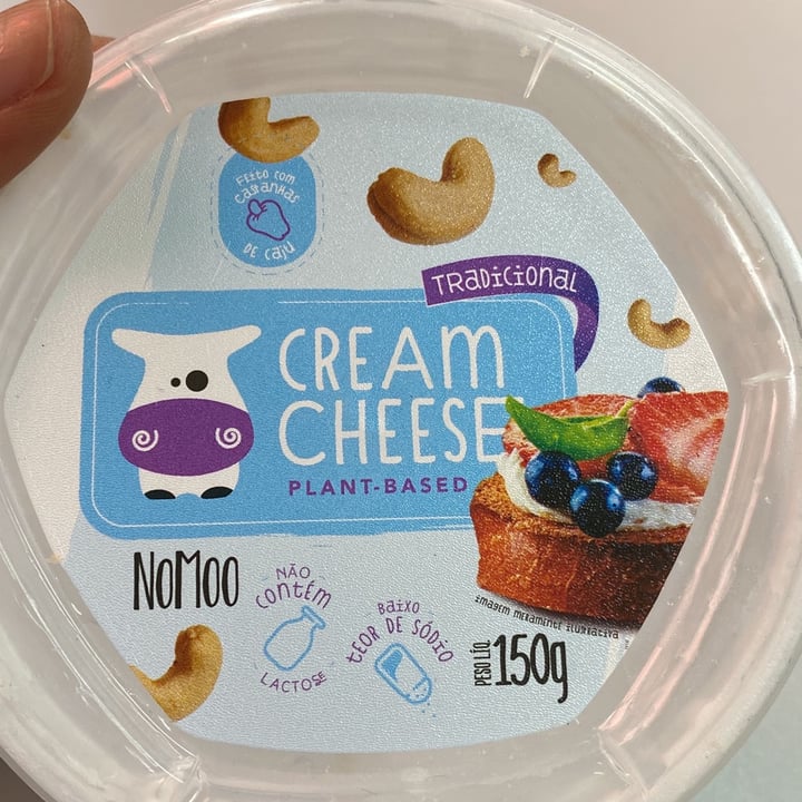 photo of NOMOO Plant-Based Brasil Cream Cheese tradicional shared by @leilaipassos on  08 Nov 2022 - review