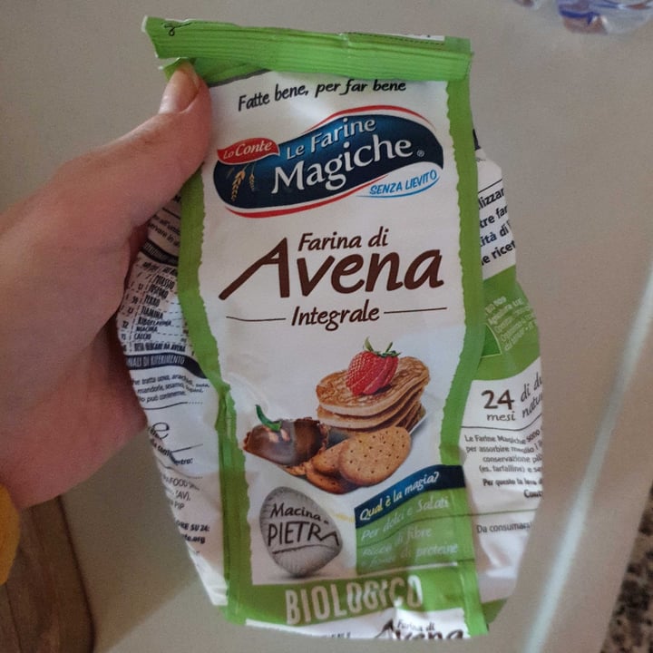photo of Lo Conte Le farine magiche Farina d’avena shared by @itslauraheree on  03 May 2022 - review