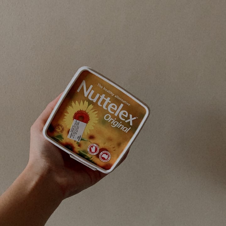 photo of Nuttelex Nuttelex Butter Spread - Original shared by @nutsfortheearth on  09 Oct 2020 - review