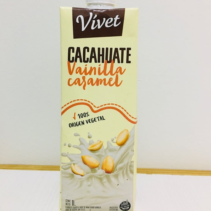 photo of Vívet Leche de Cacahuate sabor Vainilla Caramel shared by @sofiporti on  31 Oct 2020 - review